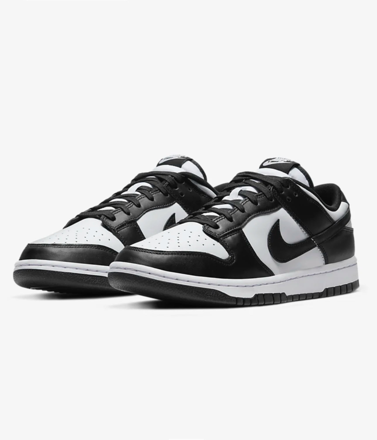 Nike Dunk Low Sneakers